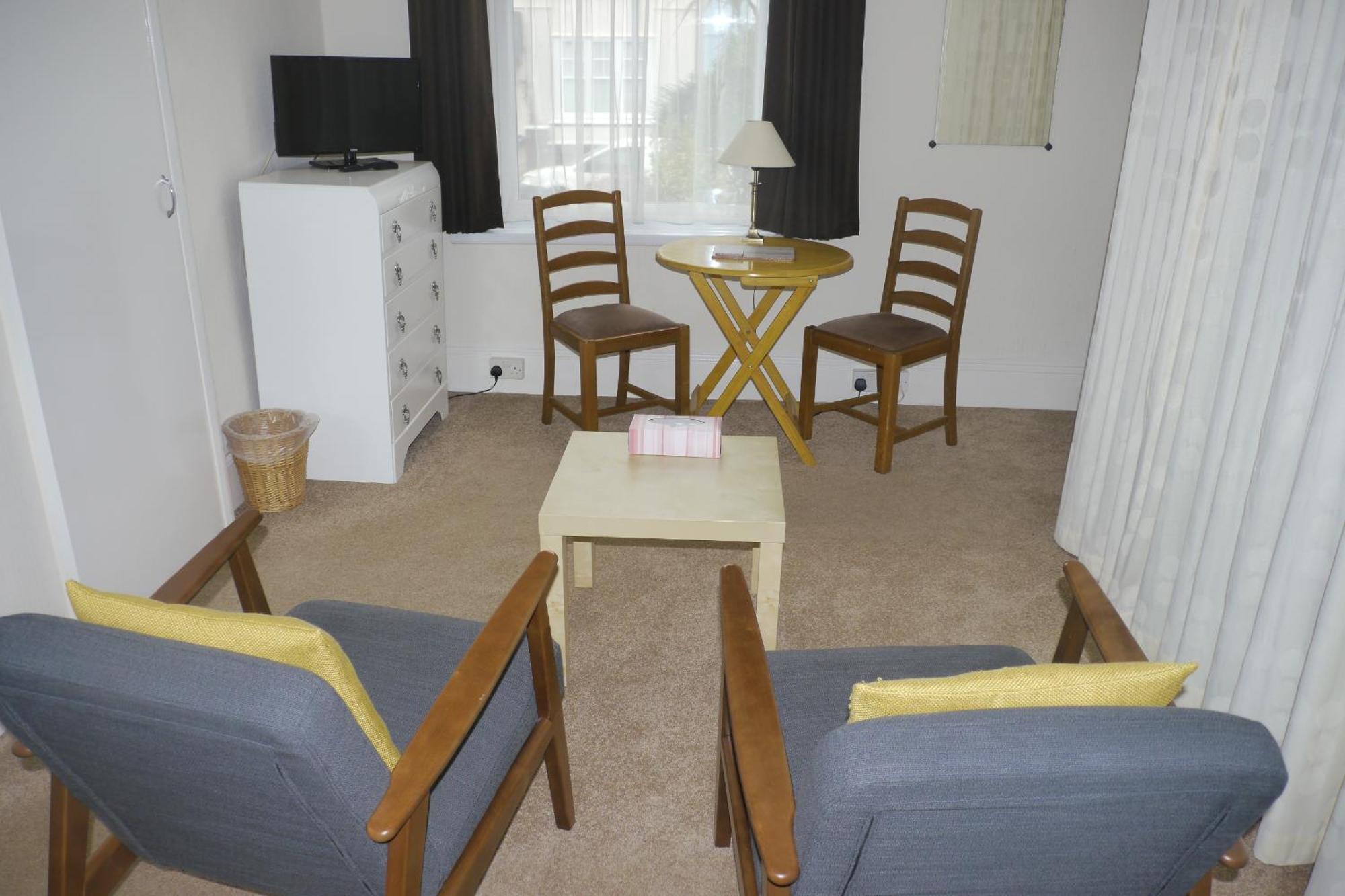 Broadshade Holiday Apartments ペイントン 部屋 写真